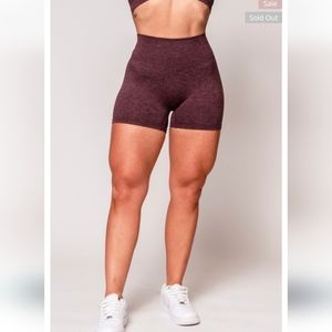 NWT P'Tula Bare 4" Inseam Shorts Merlot size XL